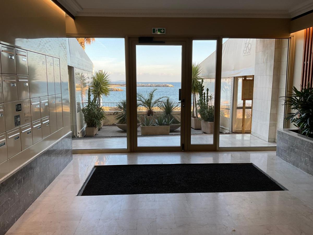 Somptueux Appartement Face A La Mer Tolón Exterior foto